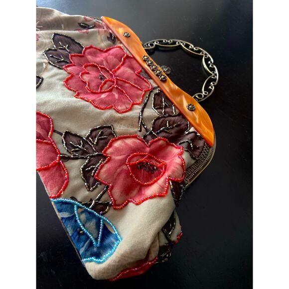 Vintage Floral Handbag w/Chain Strap & Mother-of-Pearl Trim - Picture 2 of 16